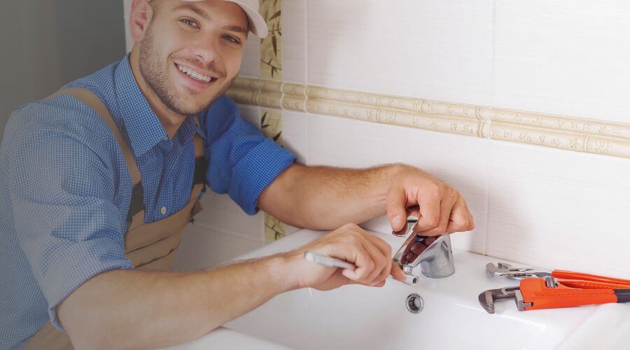 Professional expert plumbing services in Edna, KS